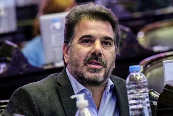 Presentan otra denuncia penal contra Ritondo por enriquecimiento ilícito y corrupción mientras Milei lo defiende