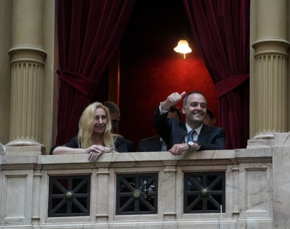 Otro ataque a la libertad de información: Karina Milei ordenó que solo fotógrafos oficiales cubran la apertura de la Asamblea Legislativa limitando el trabajo de reporteros y periodistas