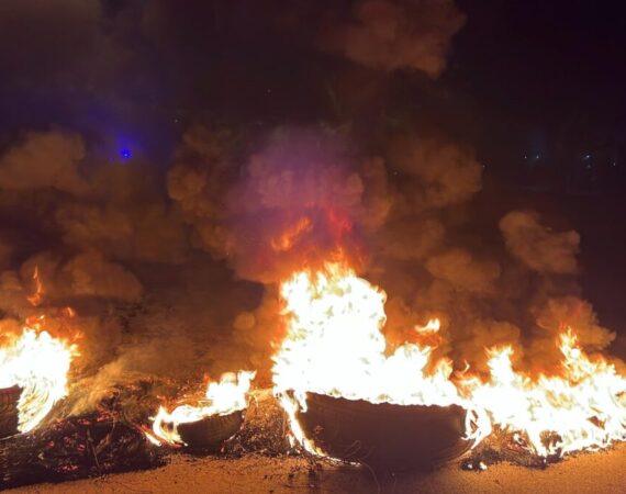 Industricidio en Córdoba: despidieron a otros 124 trabajadores de la Petroquímica de Río Tercero y continúan sin pagar salarios