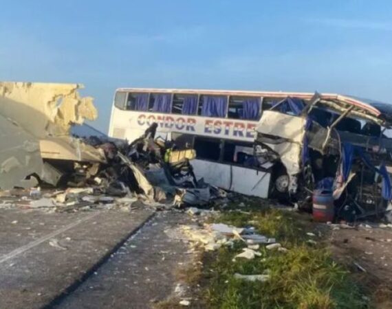 Tras el abandono del Gobierno nacional: once muertos y decenas de heridos por accidentes de tránsito y mal estado en las rutas nacionales durante la primera semana de vacaciones