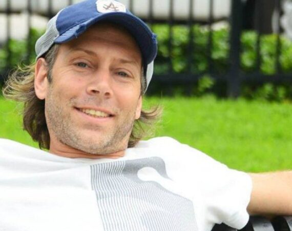 Corrupción mileista II: Emmanuel Kovalivker dueño de la Droguería Suizo Argentina que acumula contratos por más de $100.000 millones con el Gobierno, intentó fugarse desde Nordelata con miles de dólares que serían parte del reparto de coimas