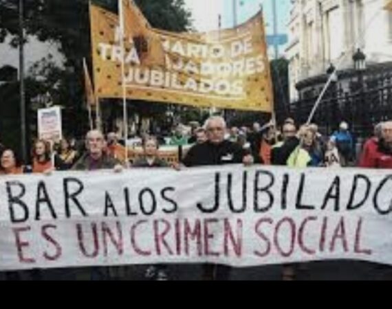 Otro escándalo que involucra al gobierno de Milei con sobreprecios en PAMI: oftalmólogos  denuncian sobreprecios millonarios en la compra de lentes para cirugías