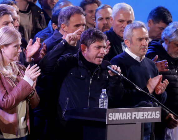 Ensenada: Kicillof encabeza cumbre con más de 80 intendentes y 200 dirigentes de Fuerza Patria y cierra acto con centrales obreras