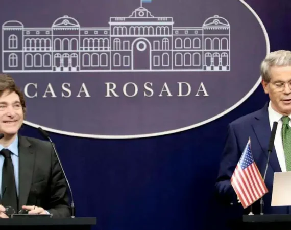 Sin dar a conocer las condiciones impuestas, Estados Unidos confirmó que negocia por un swap de 20.000 millones de dólares con el gobierno de Milei que inaugura una etapa de sumisión económica total de la Argentina 