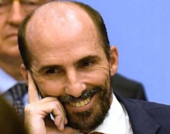 Riesgo Milei: El vicejefe de Gabinete de Javier Milei dijo que un cierre del Congreso por «shutdown» como ocurre en Estados Unidos «nos facilitaría un montón a nuestra gestión de Gobierno»