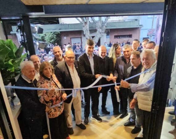 El movimiento obrero de Morón volvió a sintetizar a las expresiones sindicales, políticas e industriales durante el acto de inauguración del nuevo edificio de UTHGRA Zona Oeste