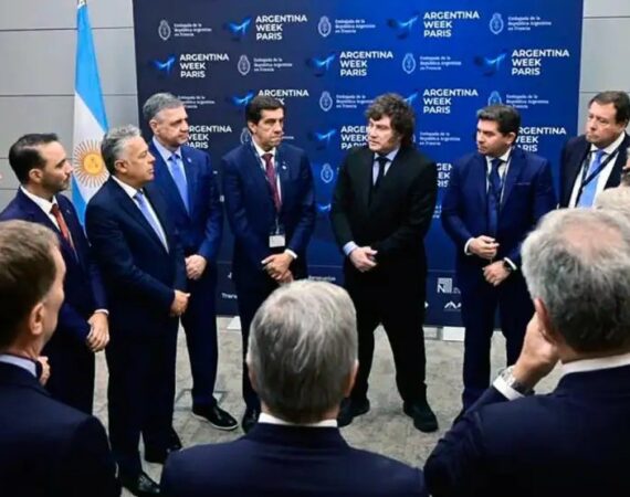 Chequera y látigo: el Gobierno acelera el pacto con gobernadores comprables para suspender las PASO, aprobar el Presupuesto 2027 y blindar la venta ilimitada de tierras a extranjeros
